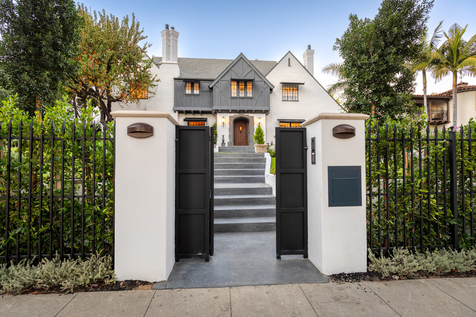 Los Feliz interior, image 1, by Chula Bee Design