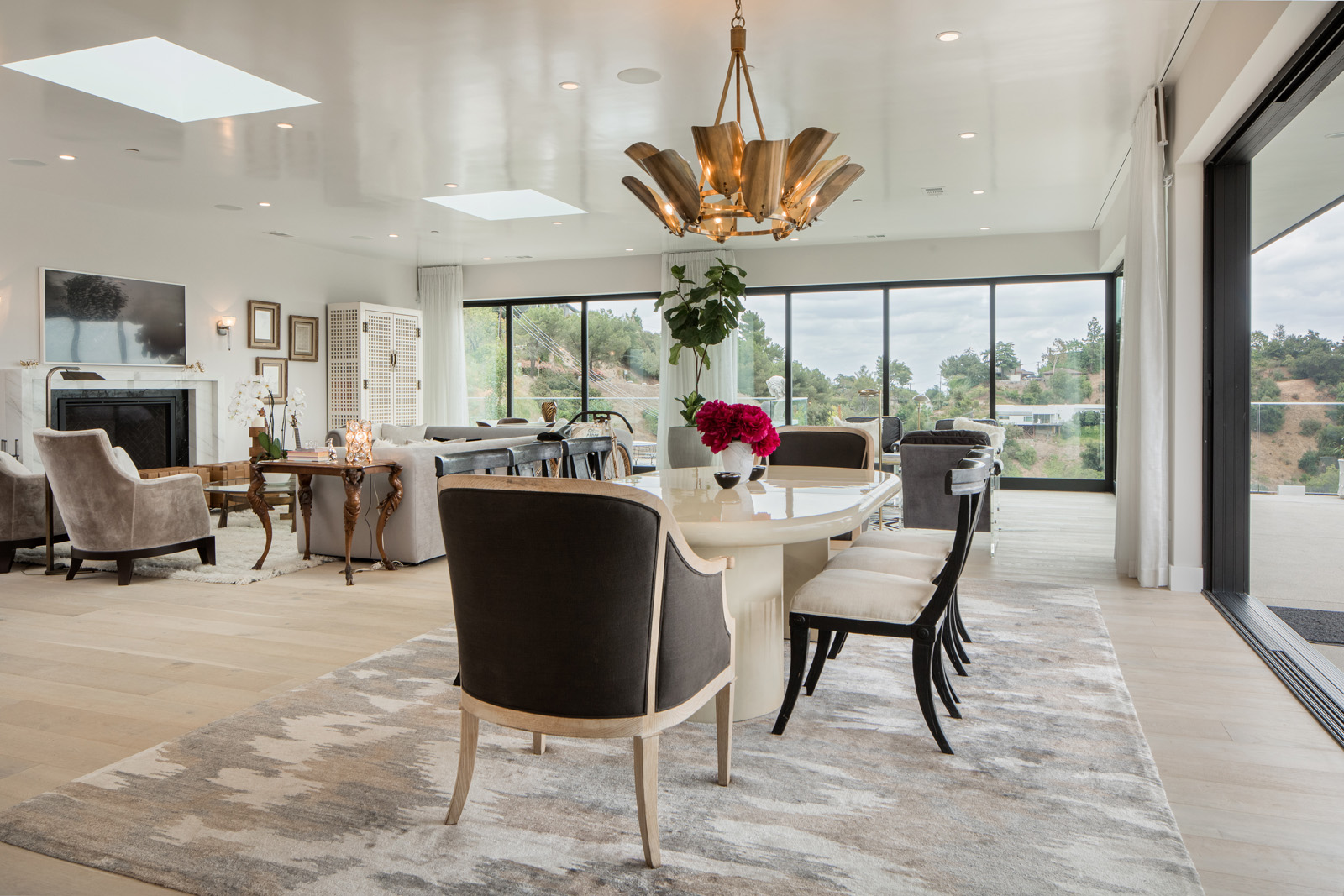 Patrician interior, image 6, by Chula Bee Design