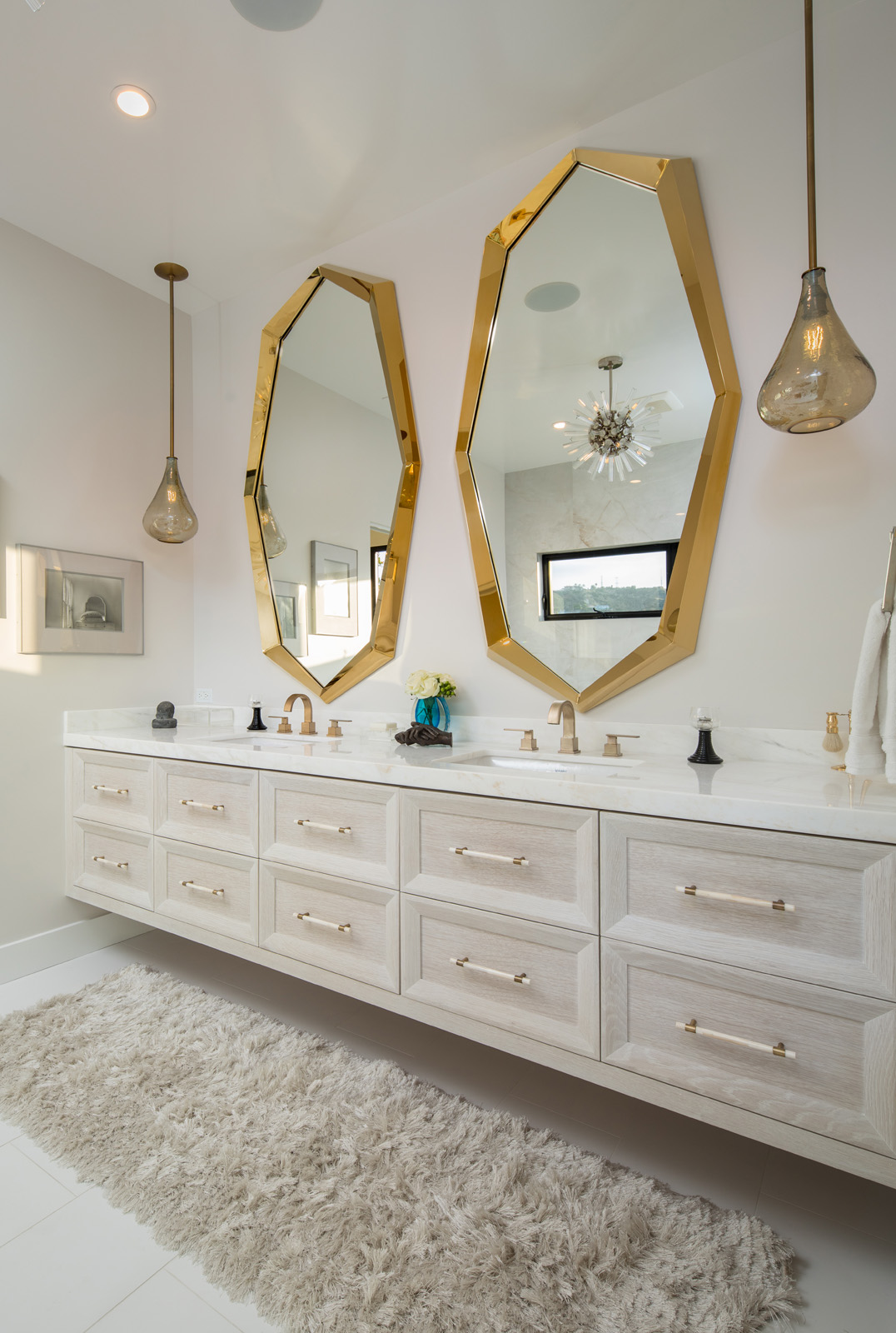 Patrician interior, image 21, by Chula Bee Design