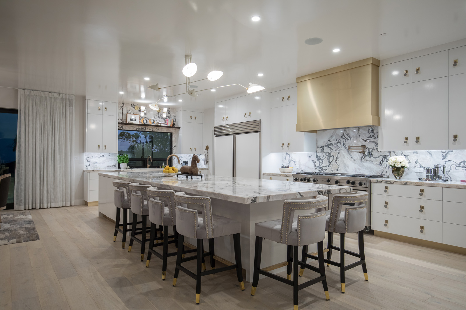 Patrician interior, image 26, by Chula Bee Design