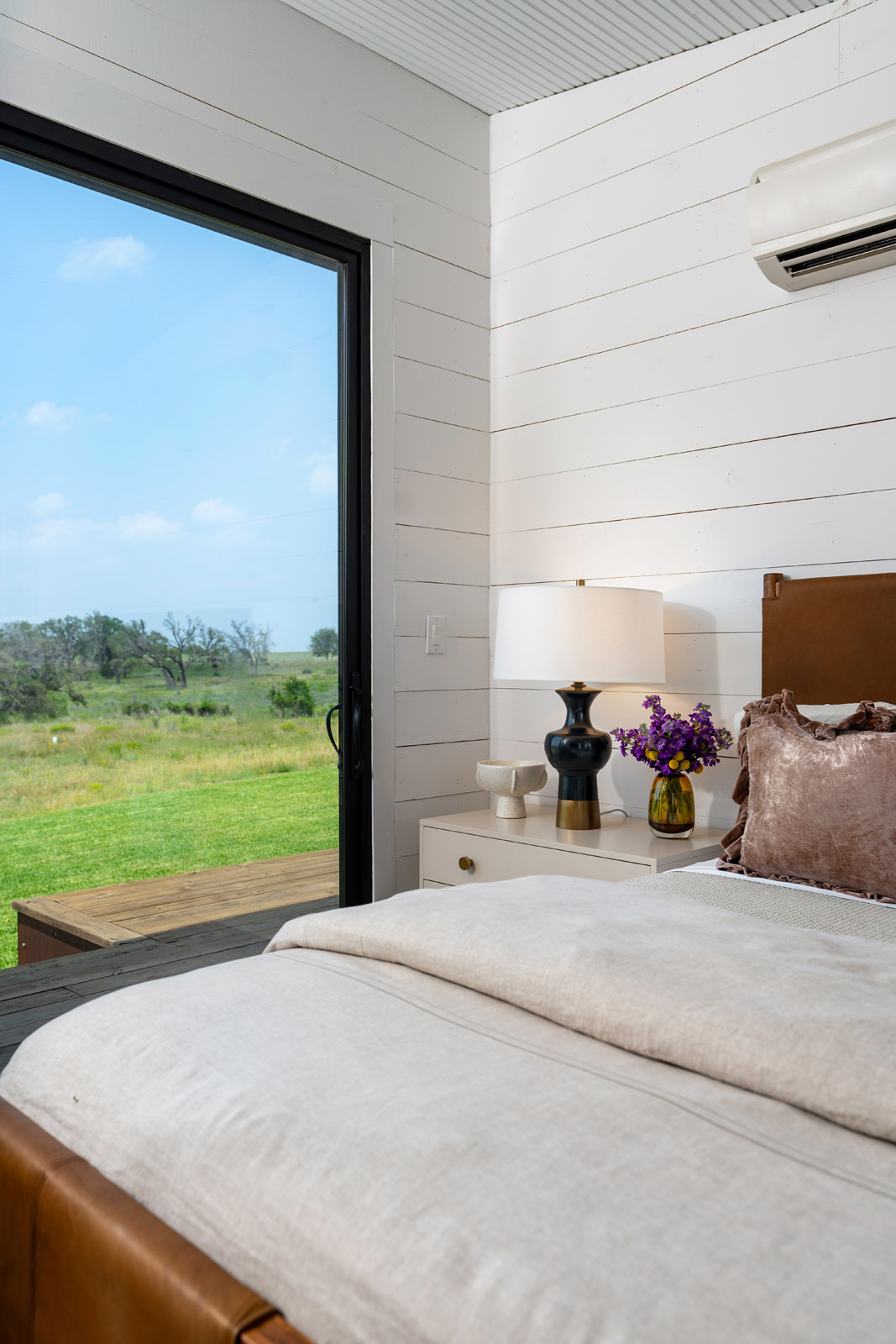 Stonewall Ranch interior, image 8, by Chula Bee Design